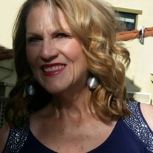 Meet your Posher, Alice